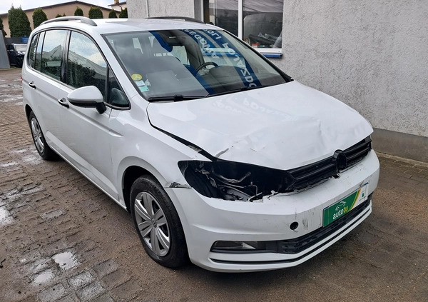 Volkswagen Touran cena 37900 przebieg: 188000, rok produkcji 2016 z Chodzież małe 301